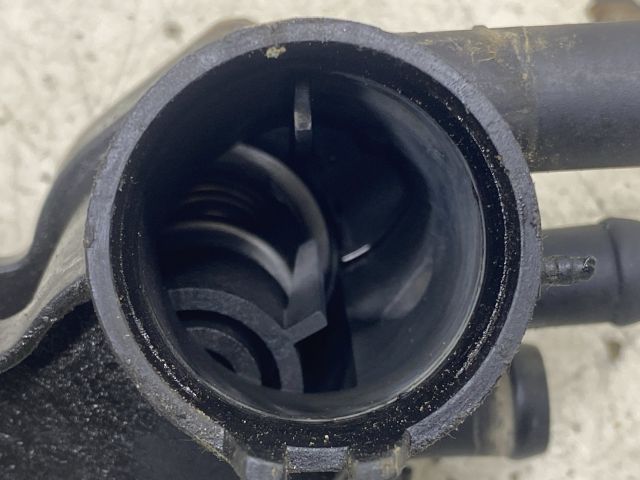 bontott SEAT CORDOBA I Termosztátház