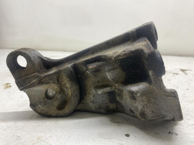 bontott SEAT CORDOBA I Motor Tartó Bak (Fém)