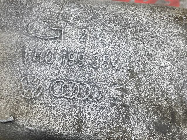 bontott SEAT CORDOBA I Motor Tartó Bak (Fém)