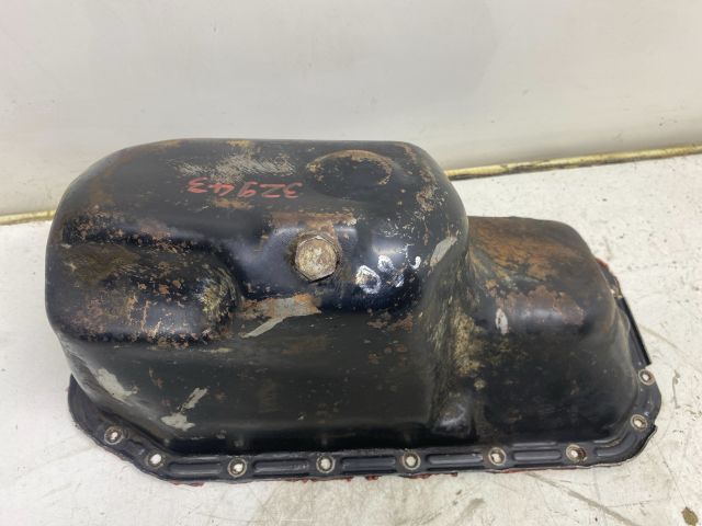 bontott SEAT CORDOBA I Olajteknő