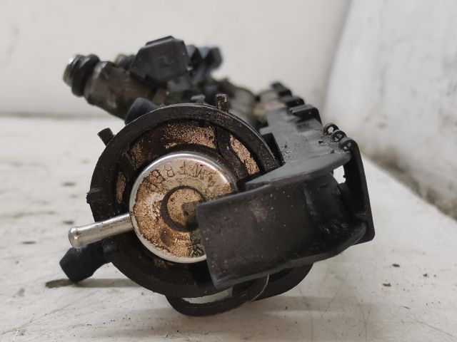 bontott SEAT CORDOBA I Porlasztó Sor / Híd