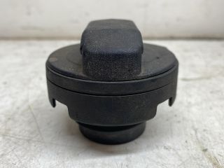 bontott SEAT CORDOBA I Tanksapka