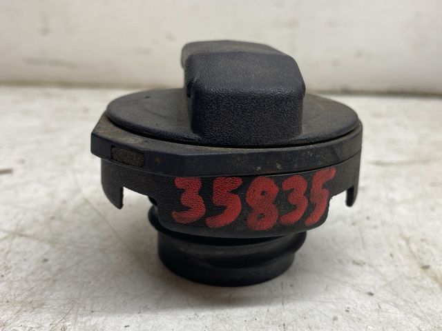 bontott SEAT CORDOBA I Tanksapka