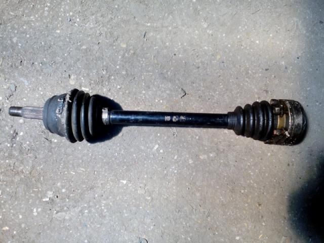 bontott SEAT CORDOBA I Bal Féltengely