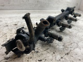 bontott SEAT CORDOBA I Porlasztó Sor / Híd