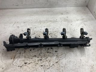 bontott SEAT CORDOBA I Porlasztó Sor / Híd