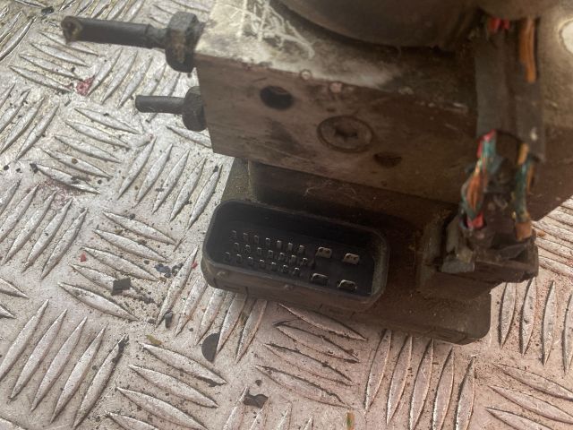 bontott SEAT CORDOBA I ABS Kocka