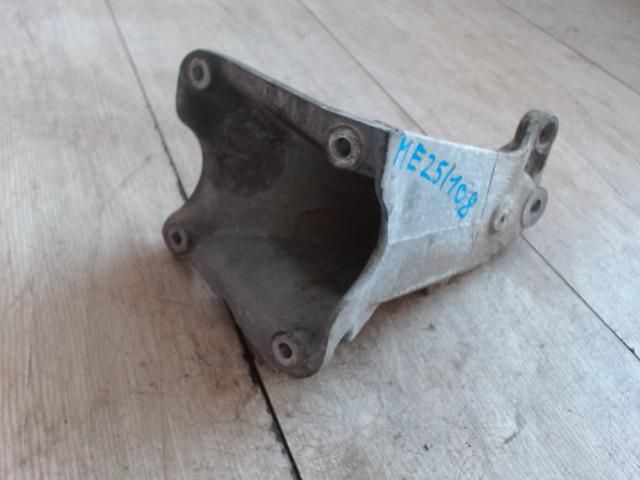 bontott SEAT CORDOBA I Motor Tartó Bak (Fém)