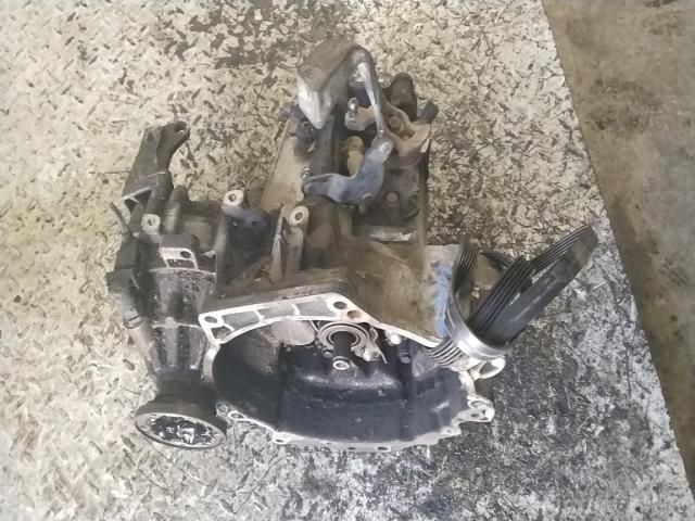 bontott SEAT CORDOBA I Váltó (Mechanikus)