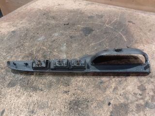 bontott SEAT CORDOBA I Ablakemelő Kapcsoló Négyes / Kettes