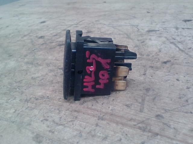 bontott SEAT CORDOBA I Ablakemelő Kapcsoló (Pozíciófüggetlen)