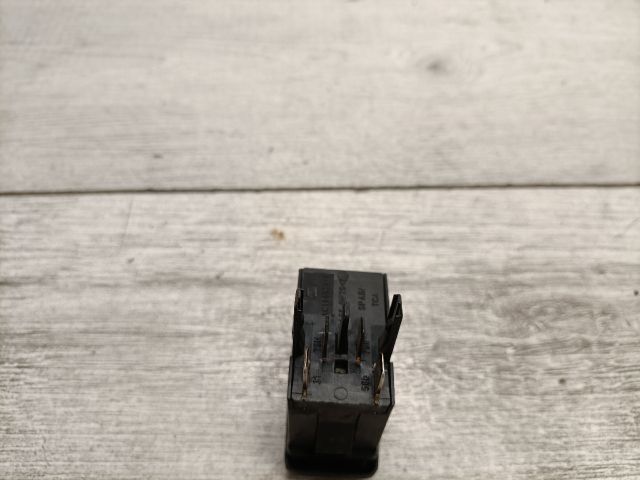 bontott SEAT CORDOBA I Ablakfűtés Kapcsoló