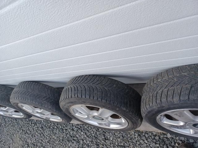 bontott SEAT CORDOBA I Alufelni Szett Gumival