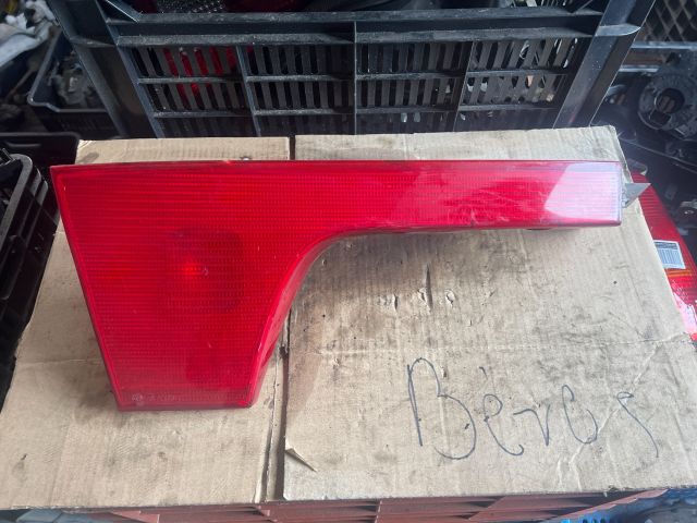 bontott SEAT CORDOBA I Bal Belső Hátsó Lámpa