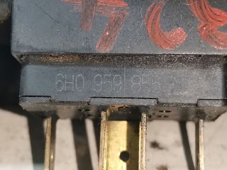 bontott SEAT CORDOBA I Bal első Ablakemelő Kapcsoló