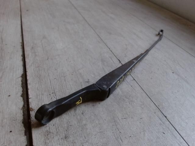 bontott SEAT CORDOBA I Bal első Ablaktörlő Kar