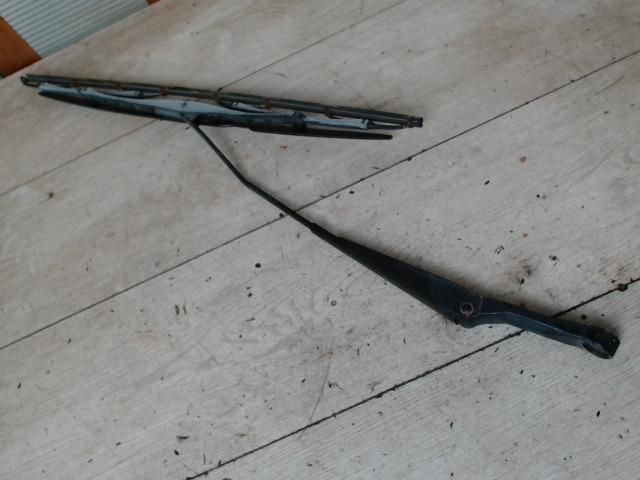 bontott SEAT CORDOBA I Bal első Ablaktörlő Kar