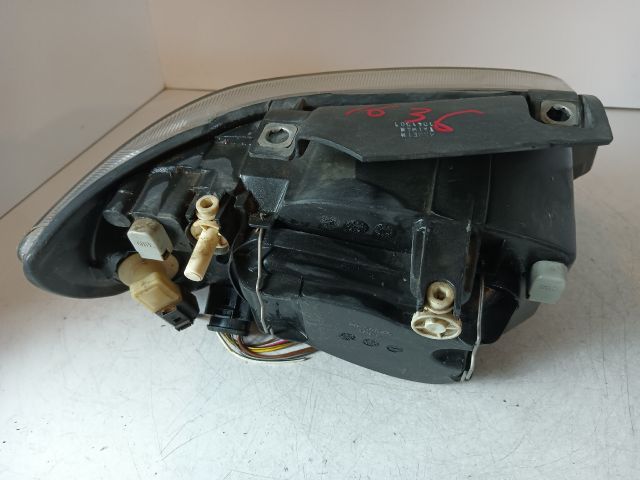 bontott SEAT CORDOBA I Bal Fényszóró