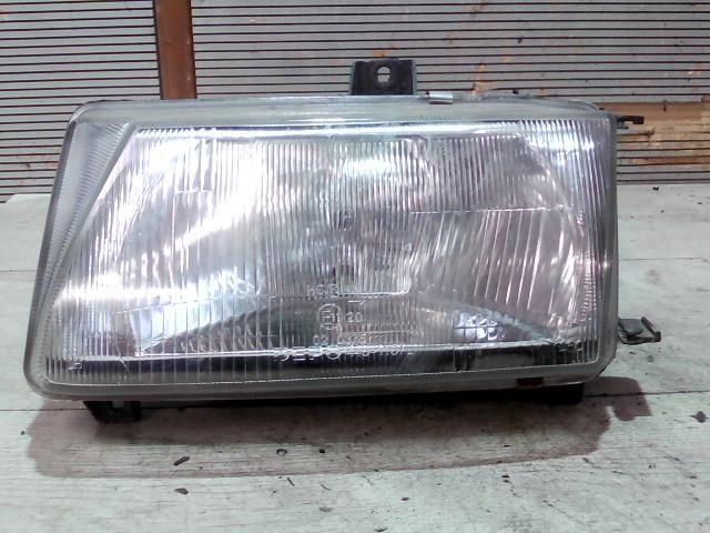 bontott SEAT CORDOBA I Bal Fényszóró