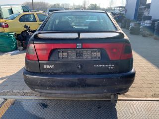 bontott SEAT CORDOBA I Bal hátsó Külső Kilincs