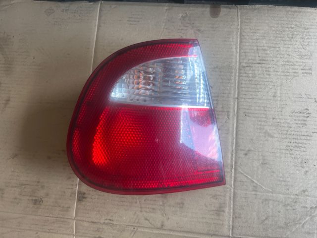 bontott SEAT CORDOBA I Bal Hátsó Lámpa