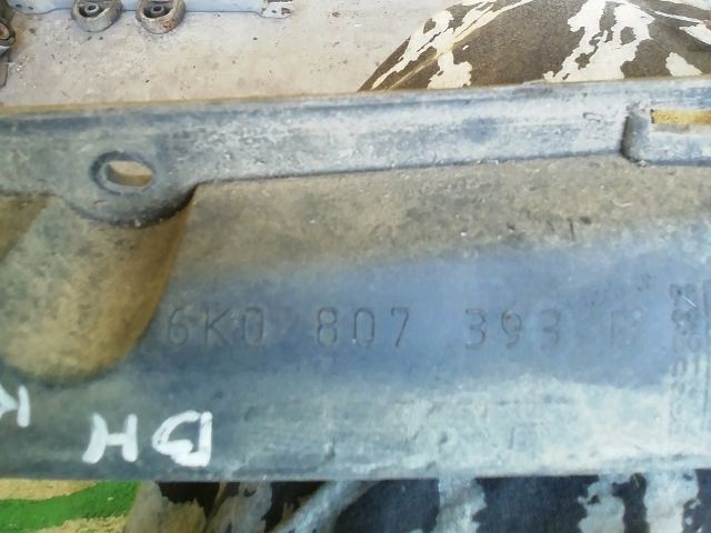 bontott SEAT CORDOBA I Bal hátsó Lökhárító Tartó (Műanyag)