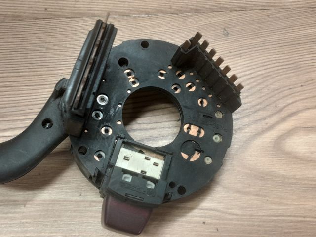 bontott SEAT CORDOBA I Bal Kormánykapcsoló Irányjelző