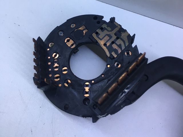 bontott SEAT CORDOBA I Bal Kormánykapcsoló Irányjelző