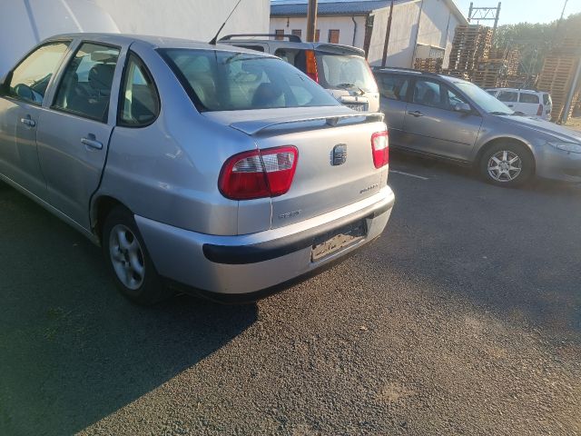 bontott SEAT CORDOBA I Csomagtér Kárpit