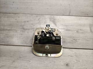 bontott SEAT CORDOBA I Csomagtér Nyitó Kar / Gomb