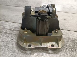 bontott SEAT CORDOBA I Csomagtér Nyitó Kar / Gomb