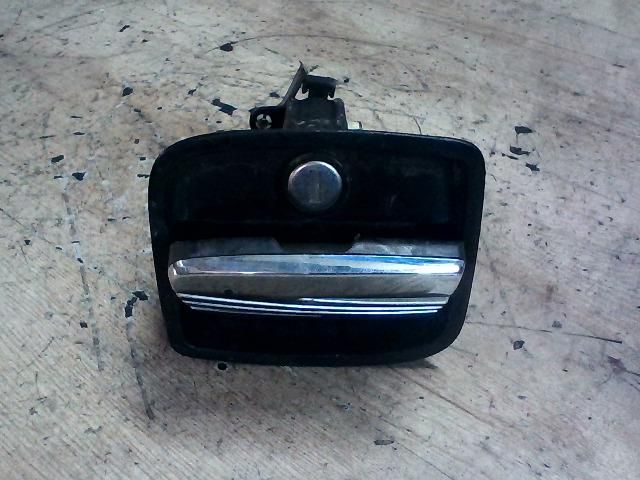 bontott SEAT CORDOBA I Csomagtérajtó Kilincs