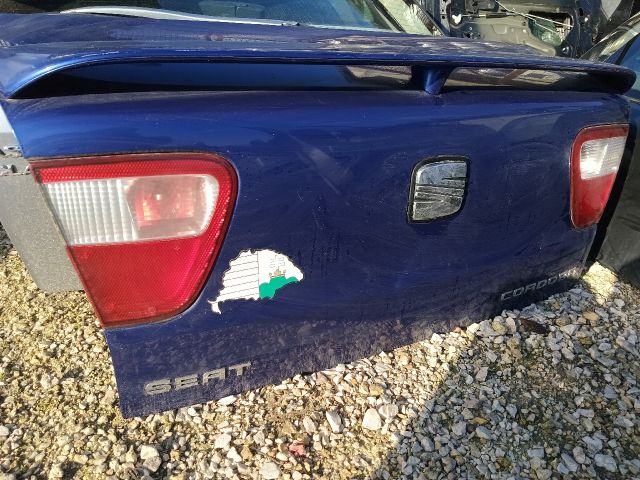 bontott SEAT CORDOBA I Csomagtérajtó (Részeivel)