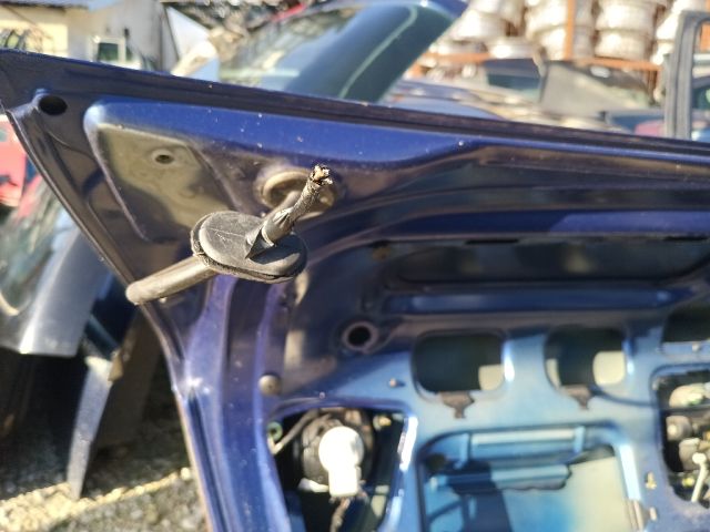 bontott SEAT CORDOBA I Csomagtérajtó (Részeivel)