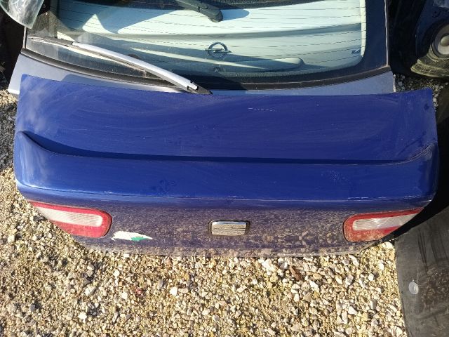 bontott SEAT CORDOBA I Csomagtérajtó (Részeivel)