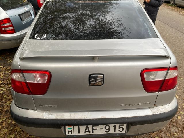 bontott SEAT CORDOBA I Csomagtérajtó (Üres lemez)