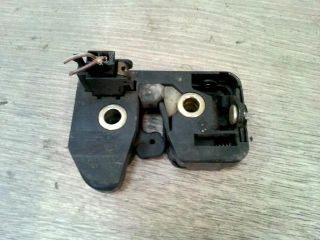 bontott SEAT CORDOBA I Csomagtérajtó Zárszerkezet