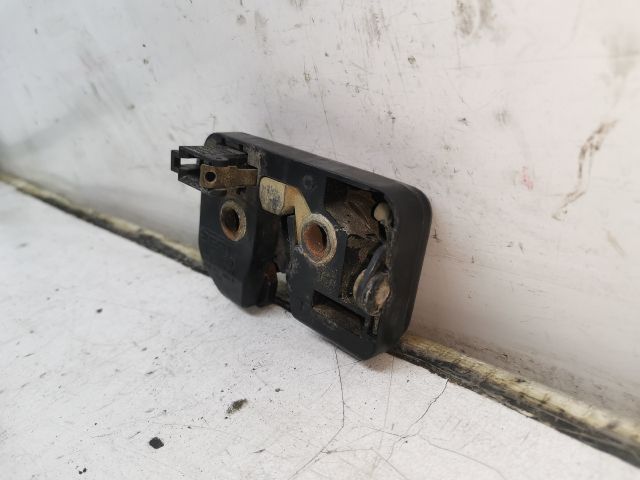 bontott SEAT CORDOBA I Csomagtérajtó Zárszerkezet