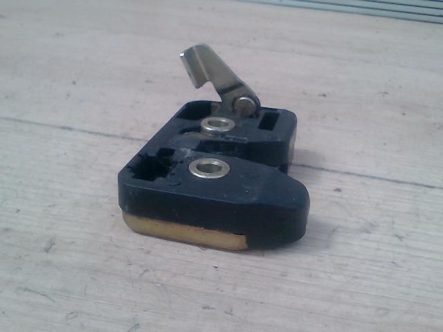 bontott SEAT CORDOBA I Csomagtérajtó Zárszerkezet