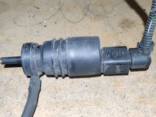 bontott SEAT CORDOBA I Első Ablakmosó Szivattyú