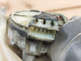 bontott SEAT CORDOBA I Első Ablaktörlő Szerkezet Motorral