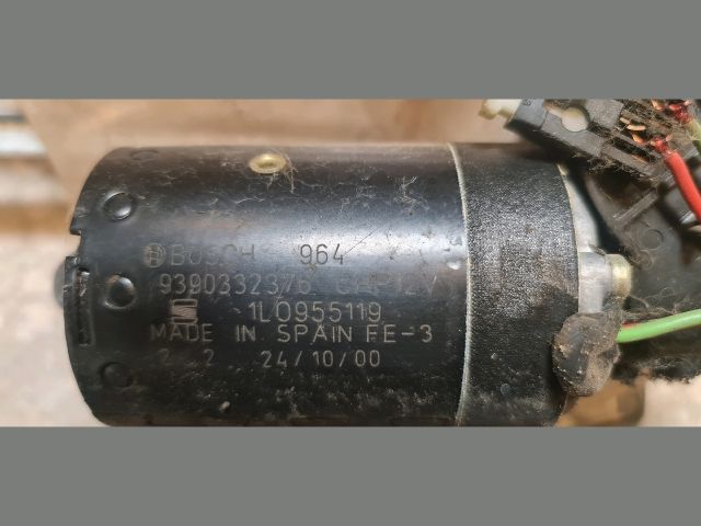 bontott SEAT CORDOBA I Első Ablaktörlő Szerkezet Motorral