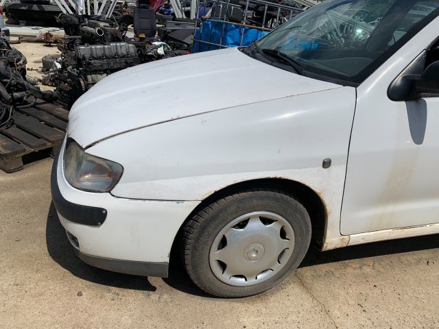 bontott SEAT CORDOBA I Első Ablaktörlő Szerkezet Motorral