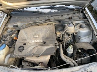 bontott SEAT CORDOBA I Első Ablaktörlő Szerkezet Motorral