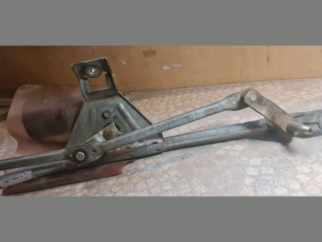 bontott SEAT CORDOBA I Első Ablaktörlő Szerkezet Motorral