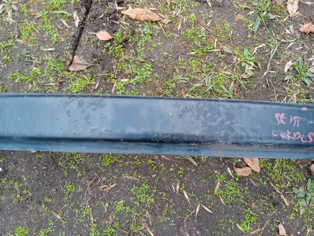 bontott SEAT CORDOBA I Első Lökhárító Merevítő (Fém)