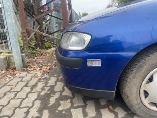 bontott SEAT CORDOBA I Első Lökhárító (Részeivel)