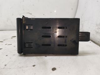 bontott SEAT CORDOBA I Első Tároló Rekesz