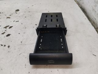 bontott SEAT CORDOBA I Első Tároló Rekesz