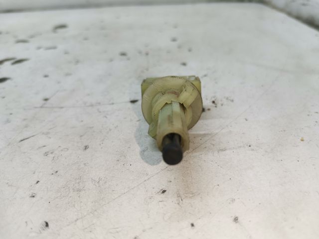 bontott SEAT CORDOBA I Fék Pedál Kapcsoló